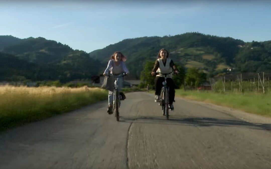 Srednješolke posnele filmski prvenec o nesprejemanju LGBTQ+ skupnosti