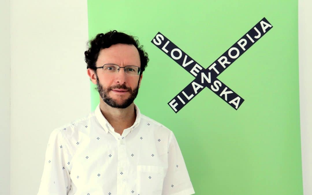 Filantropski razmislek: Slovenščina – korenček ali palica?