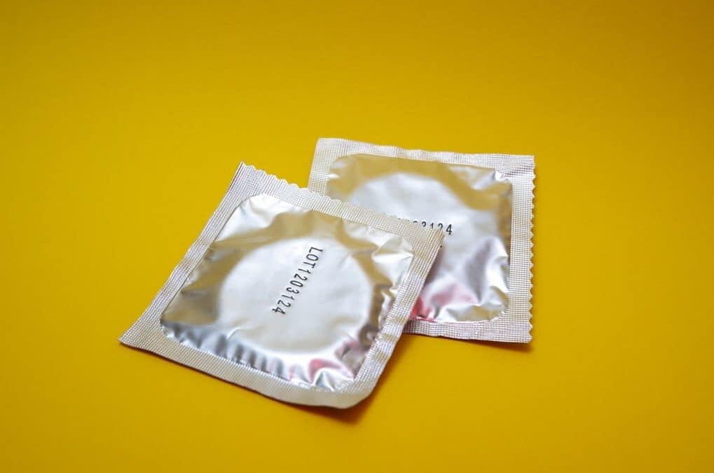 Testiranja na spolno prenosljive okužbe za moške, ki imajo spolne odnose z moškimi