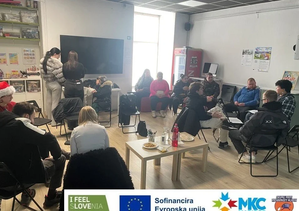 Svetovanja o prekarnosti odslej tudi preko spleta