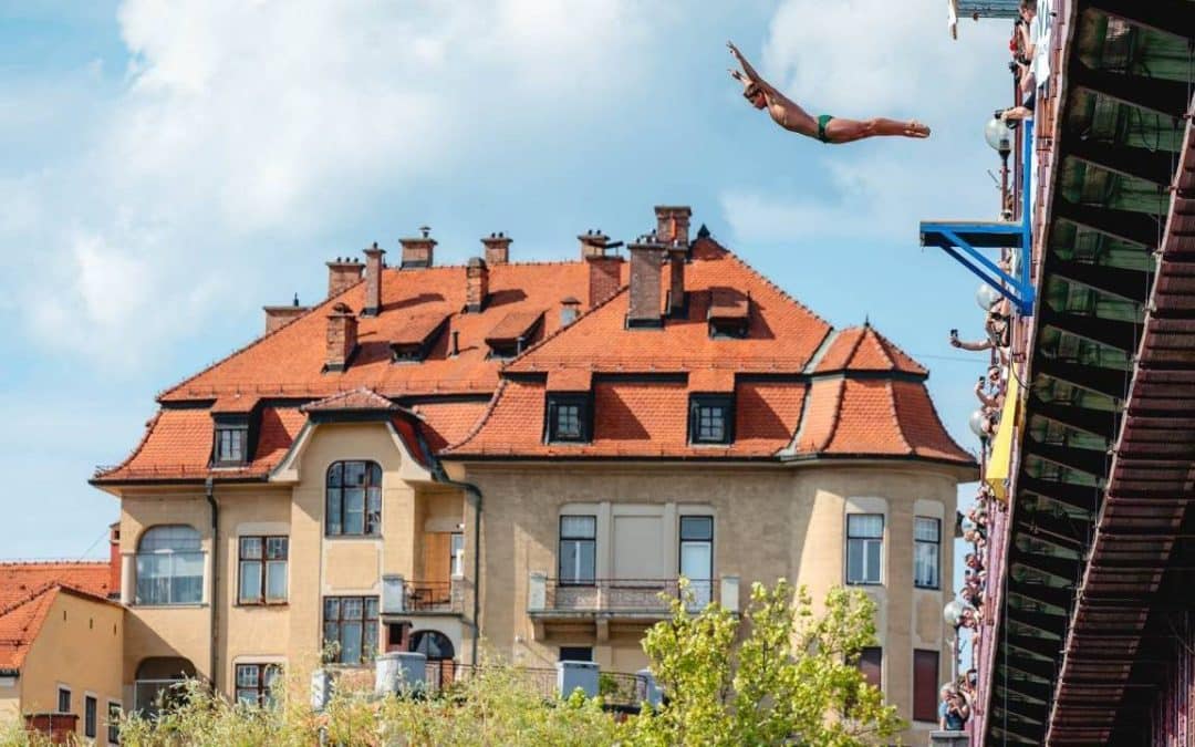 26. mednarodna tekma v akrobatskih skokih v Dravo